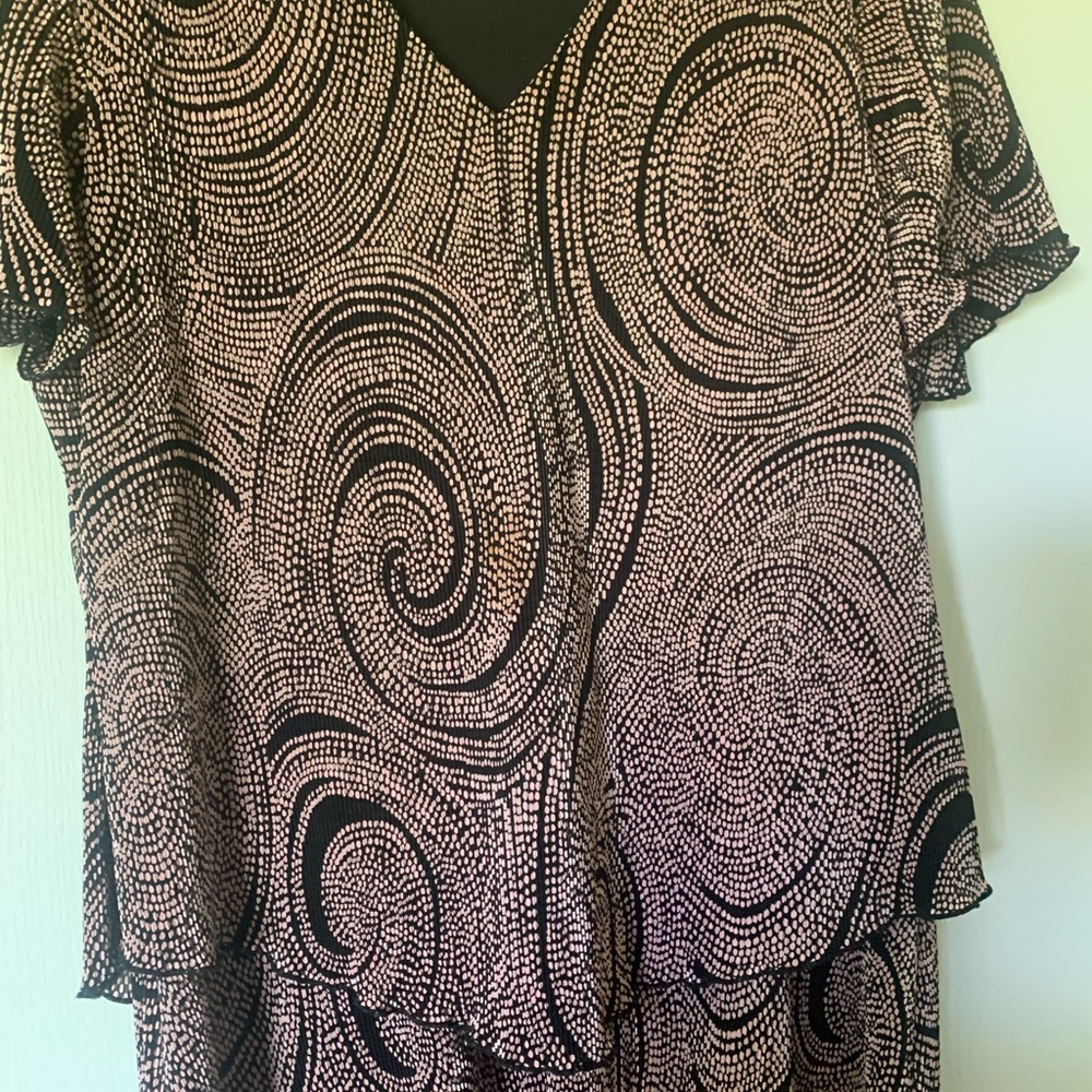 Dress - Picture 3 of 4